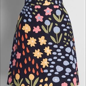 ModCloth - Abstract Flower Garden Skirt - floral, NWOT